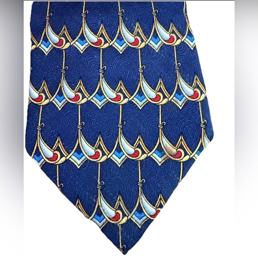Christian Dior Cravate Silk Necktie Navy Blue Geometric Scallop Made Canada - Picture 7 of 7